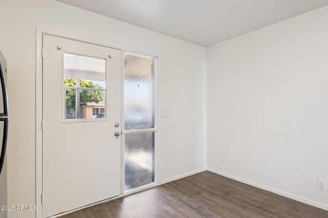 5925 E University Drive Apt 122, Mesa, AZ 85205
