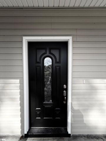 293 Harry Drive, Anderson, SC 29624