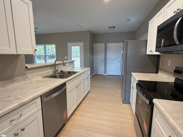 293 Harry Drive, Anderson, SC 29624