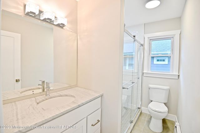 57 Golden Glow Circus, Toms River, NJ 08755