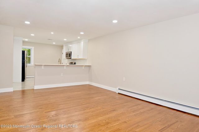 57 Golden Glow Circus, Toms River, NJ 08755