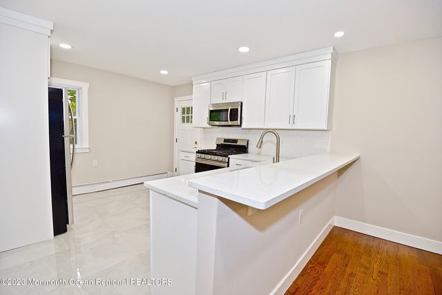 57 Golden Glow Circus, Toms River, NJ 08755