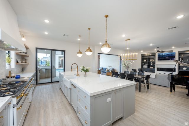 3287 S STAMSUND LN, Washington, UT 84780