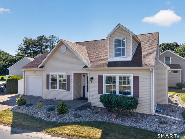 15 Silverbrook Lane 15, Clinton, CT 06413