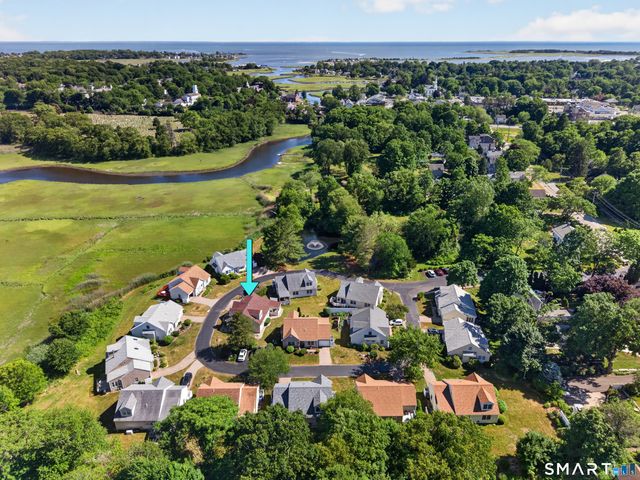 15 Silverbrook Lane 15, Clinton, CT 06413