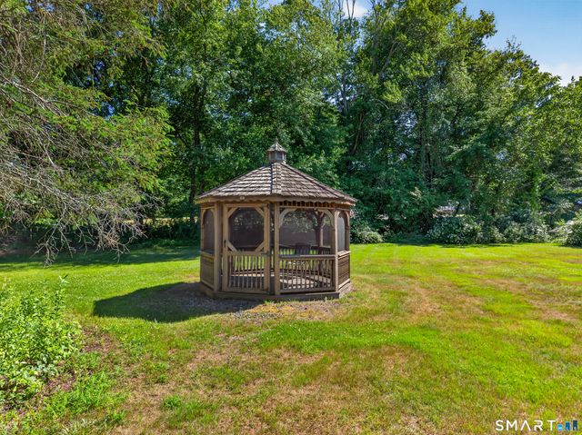 15 Silverbrook Lane 15, Clinton, CT 06413