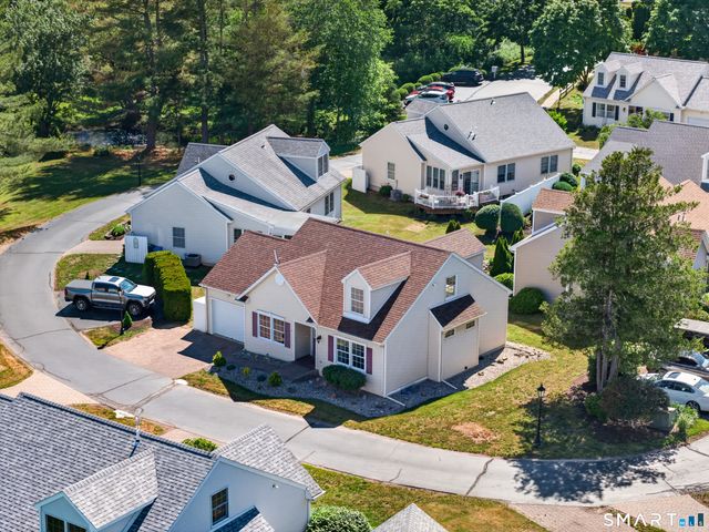 15 Silverbrook Lane 15, Clinton, CT 06413