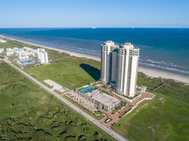 801 E Beach Drive TW1004, Galveston, TX 77550