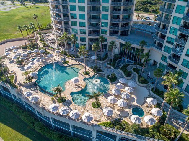 801 E Beach Drive TW1004, Galveston, TX 77550