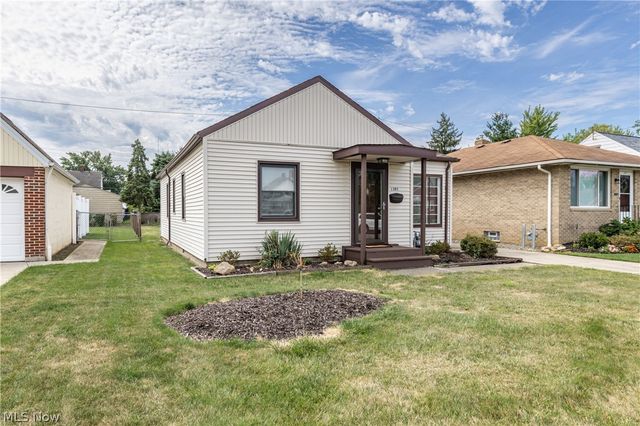 1303 Dartmoor Avenue, Parma, OH 44134