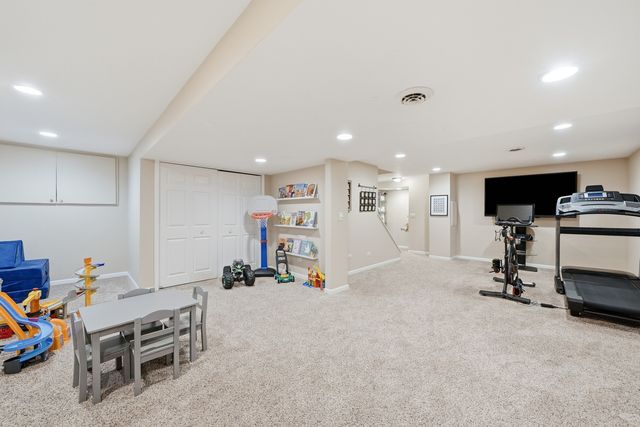 1987 Wedgeport Circle, Romeoville, IL 60446