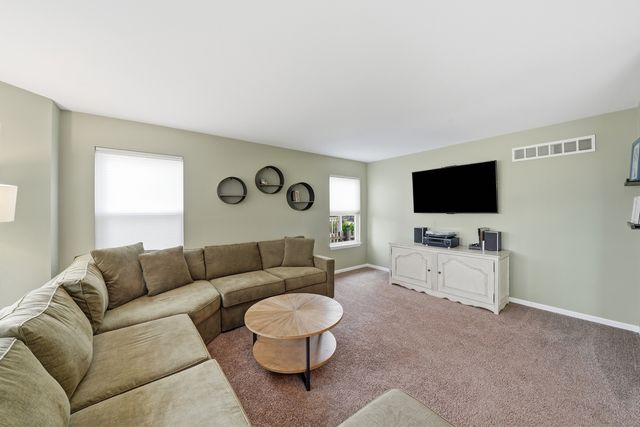1987 Wedgeport Circle, Romeoville, IL 60446