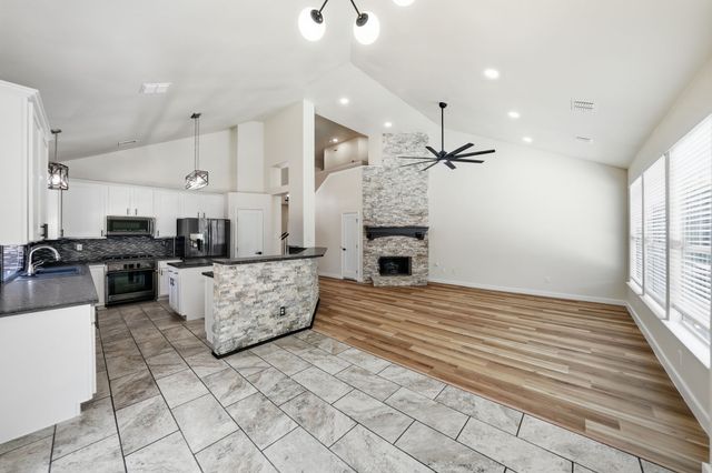 21 Heritage Way, Allen, TX 75002