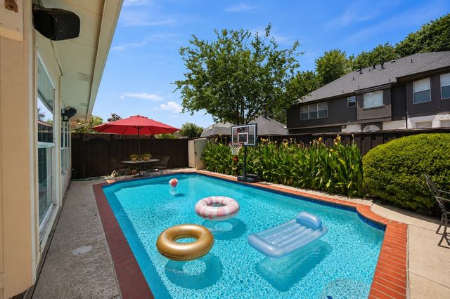 21 Heritage Way, Allen, TX 75002