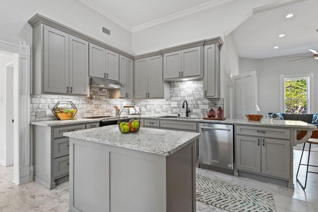 1401 Arp Street, Commerce, TX 75428