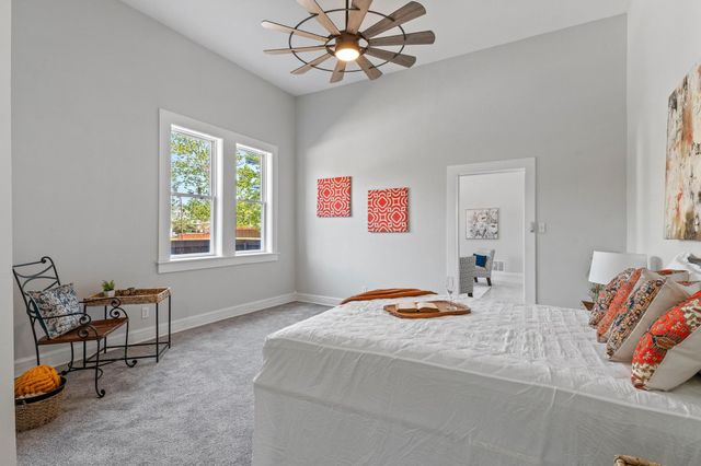 1401 Arp Street, Commerce, TX 75428