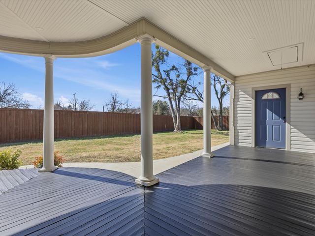 1401 Arp Street, Commerce, TX 75428