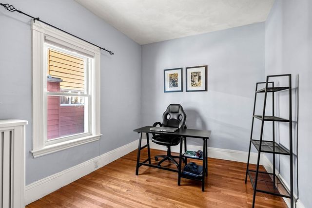 118 Avon St, Malden, MA 02148