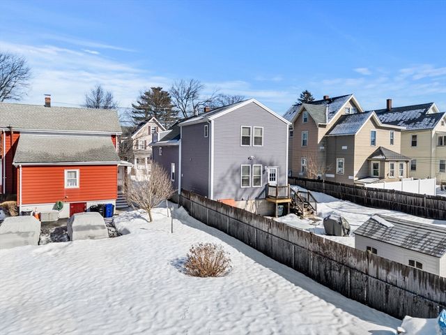 118 Avon St, Malden, MA 02148