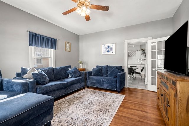 118 Avon St, Malden, MA 02148