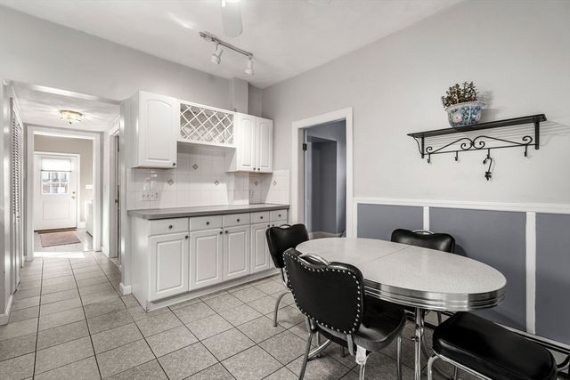 118 Avon St, Malden, MA 02148