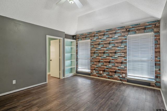 1709 Waterway Cove, Whitehouse, TX 75791