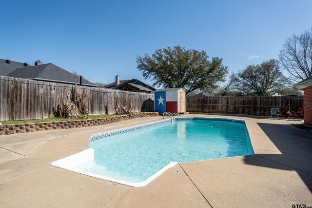 1709 Waterway Cove, Whitehouse, TX 75791