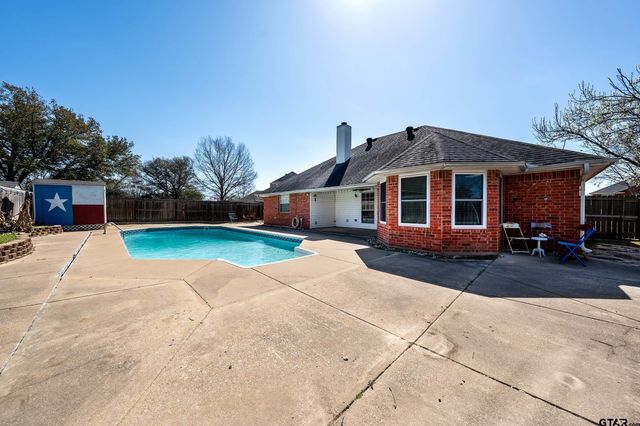 1709 Waterway Cove, Whitehouse, TX 75791