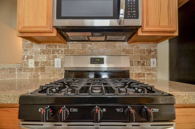 102 N Hollylaurel Circle, The Woodlands, TX 77382