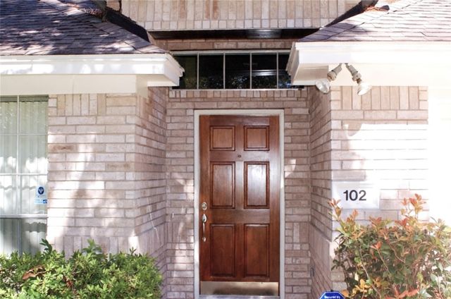 102 N Hollylaurel Circle, The Woodlands, TX 77382