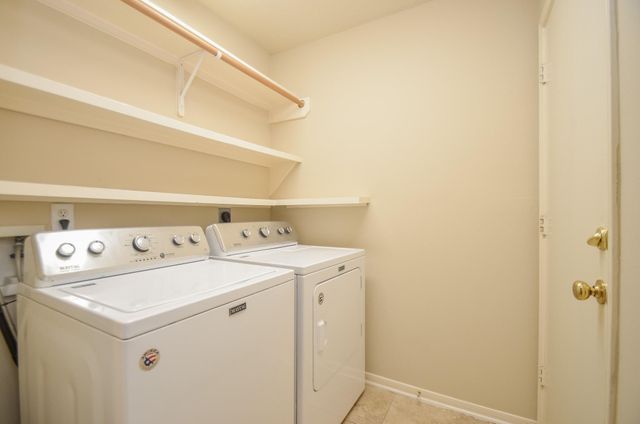 102 N Hollylaurel Circle, The Woodlands, TX 77382