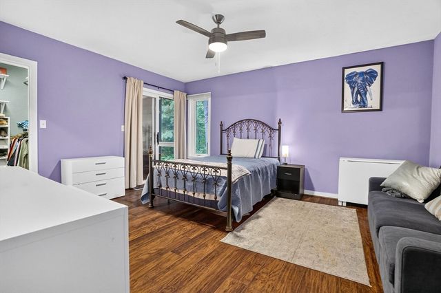 27 Walden Dr, Easton, MA 02334