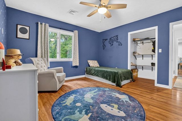 27 Walden Dr, Easton, MA 02334