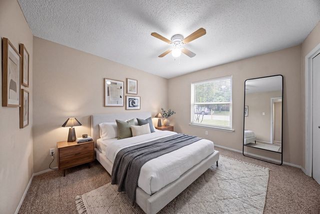 1041 Barber Street, Hurst, TX 76053