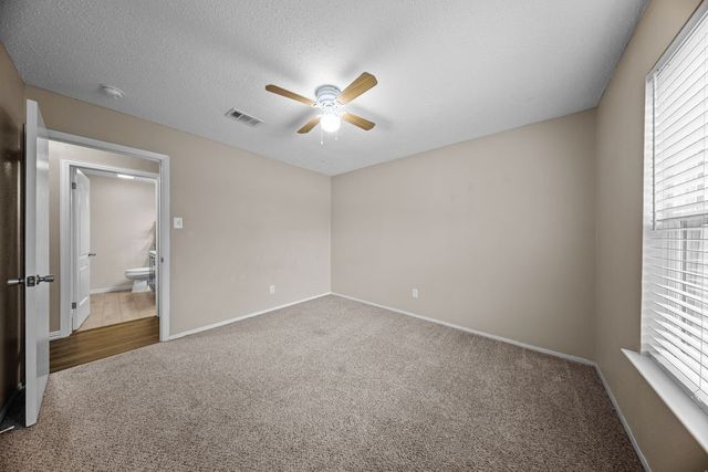 1041 Barber Street, Hurst, TX 76053