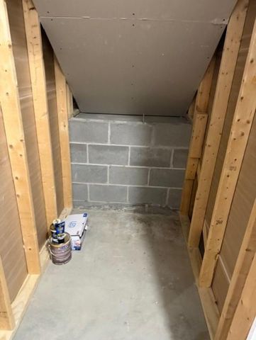 8570 Gateway Circle, Monticello, MN 55362