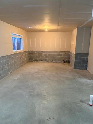 8570 Gateway Circle, Monticello, MN 55362