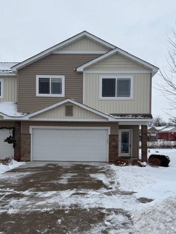 8570 Gateway Circle, Monticello, MN 55362