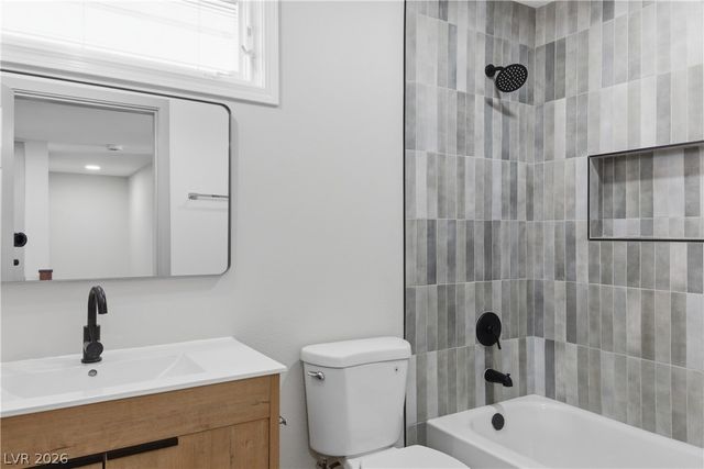 2000 Westlund Drive, Las Vegas, NV 89102