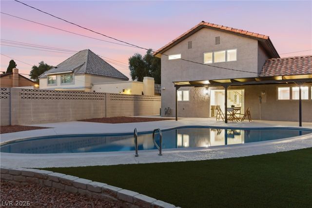 2000 Westlund Drive, Las Vegas, NV 89102