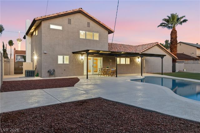 2000 Westlund Drive, Las Vegas, NV 89102