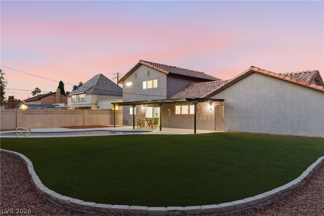 2000 Westlund Drive, Las Vegas, NV 89102