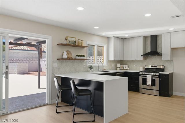 2000 Westlund Drive, Las Vegas, NV 89102