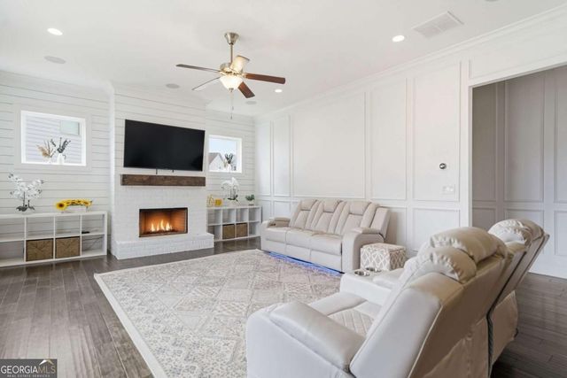 178 Fieldbrook Crossing, Canton, GA 30115