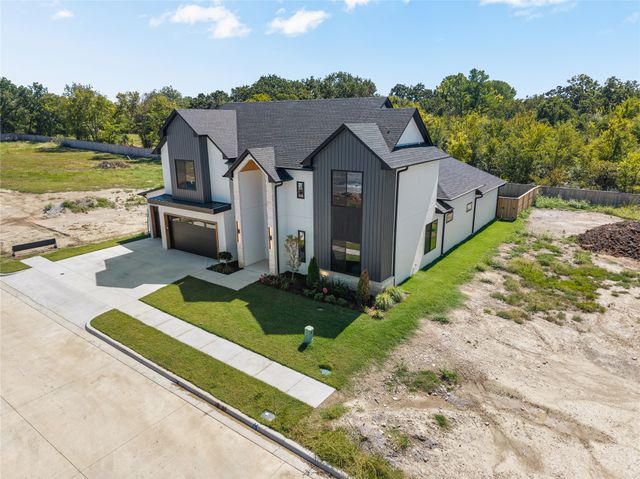 4118 W 114th Place S, Jenks, OK 74037