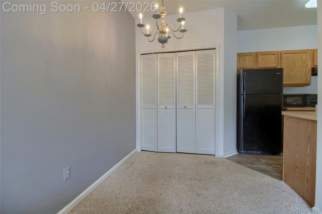 26793 Kirkway Circle, Woodhaven, MI 48183