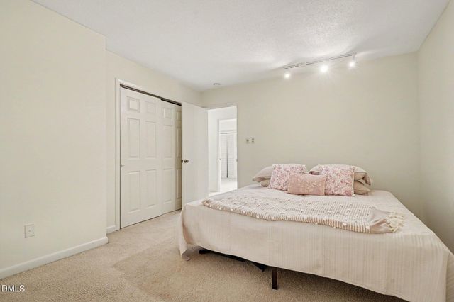 4100 Five Oaks Drive Unit 36, Durham, NC 27707