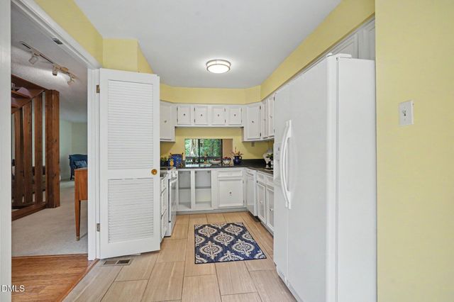 4100 Five Oaks Drive Unit 36, Durham, NC 27707