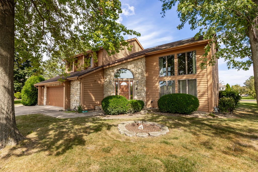 9S041 Stearman Drive, Naperville, IL 60564 — exterior