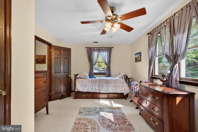 139 PLAYWICKI ST, Langhorne, PA 19047